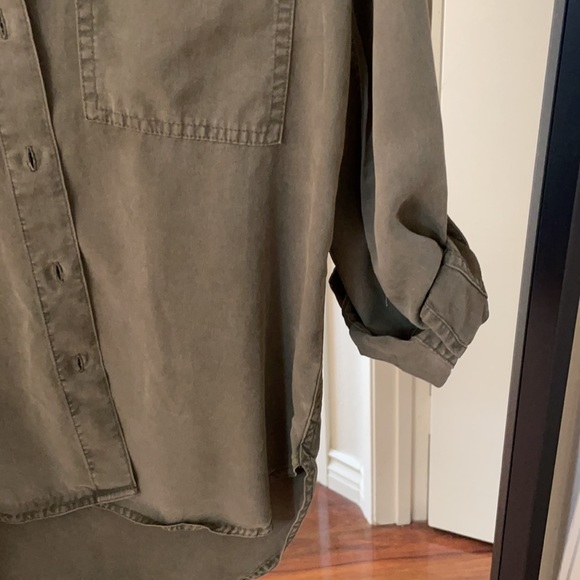 The Group by Babaton Utility Button-Up - Picture 4 of 5